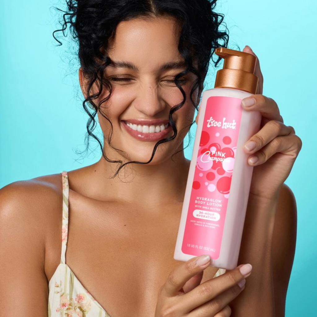 Pink Champagne Hydraglow Smoothing Body Lotion