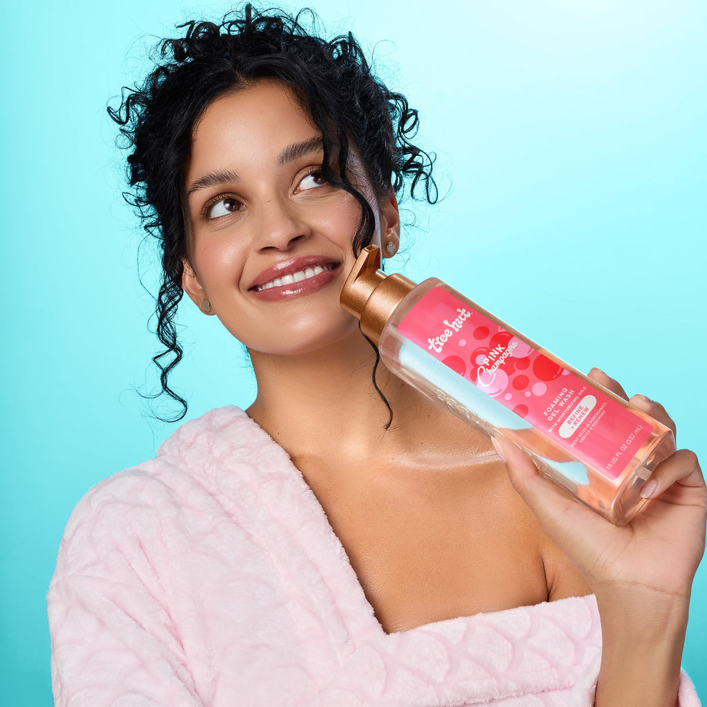 Pink Champagne Scented Foaming Gel Wash