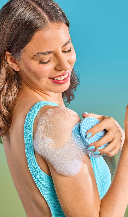 Blue Musk Scented Foaming Gel Wash