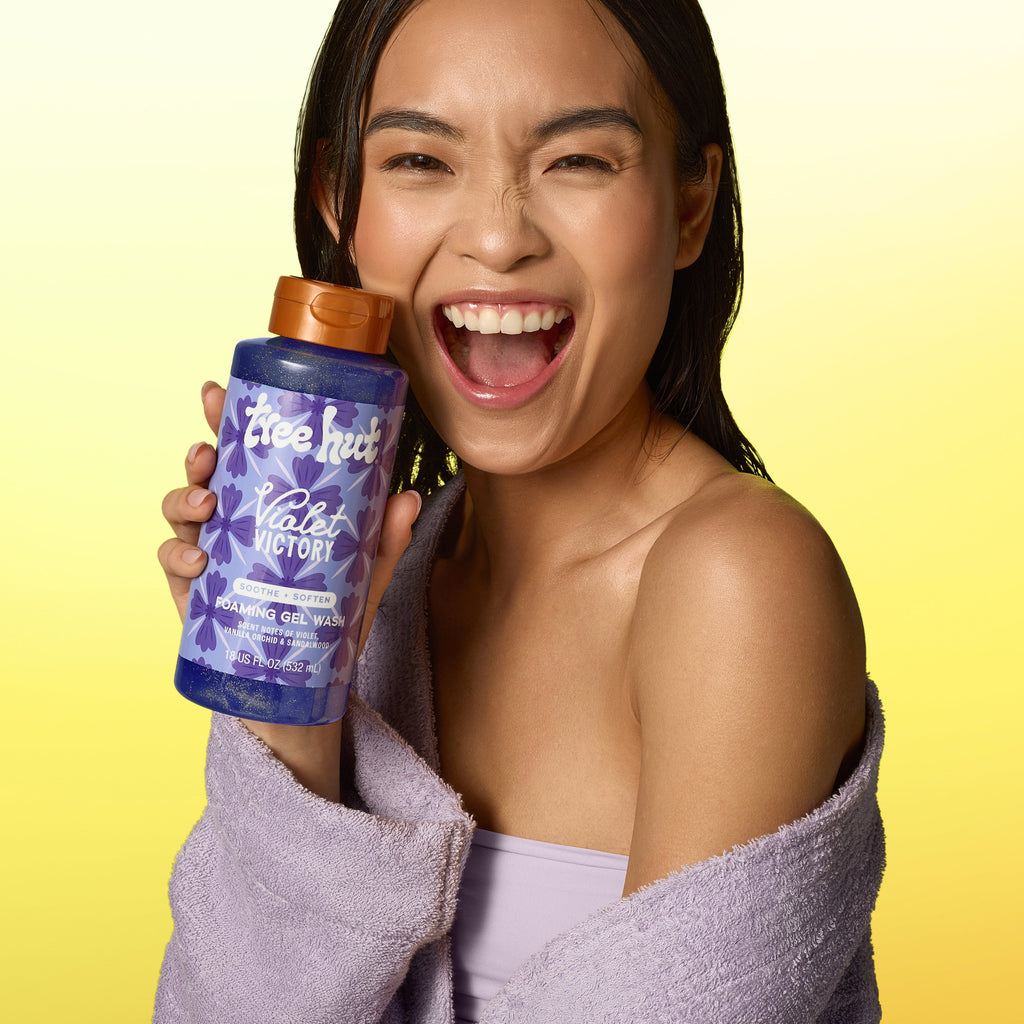 Violet Victory Foaming Shower Wash